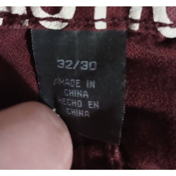 Kenneth Cole Reaction Pants Men's 32 30 Straight Leg‎ Maroon khaki's - Picture 6 of 8